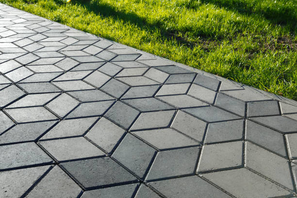 Best Driveway Paving Contractor  in Lakeland Village, CA